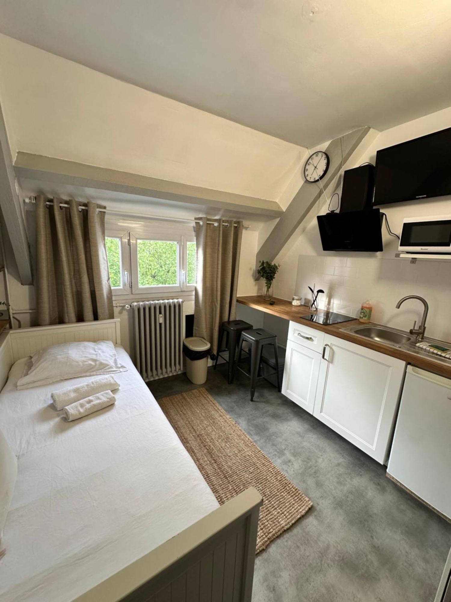 Studio Proche Commodite Et Gare . Centre Ville Caen Kültér fotó